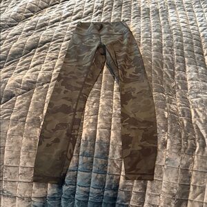 Lululemon Athletica Green Camouflage Leggings
